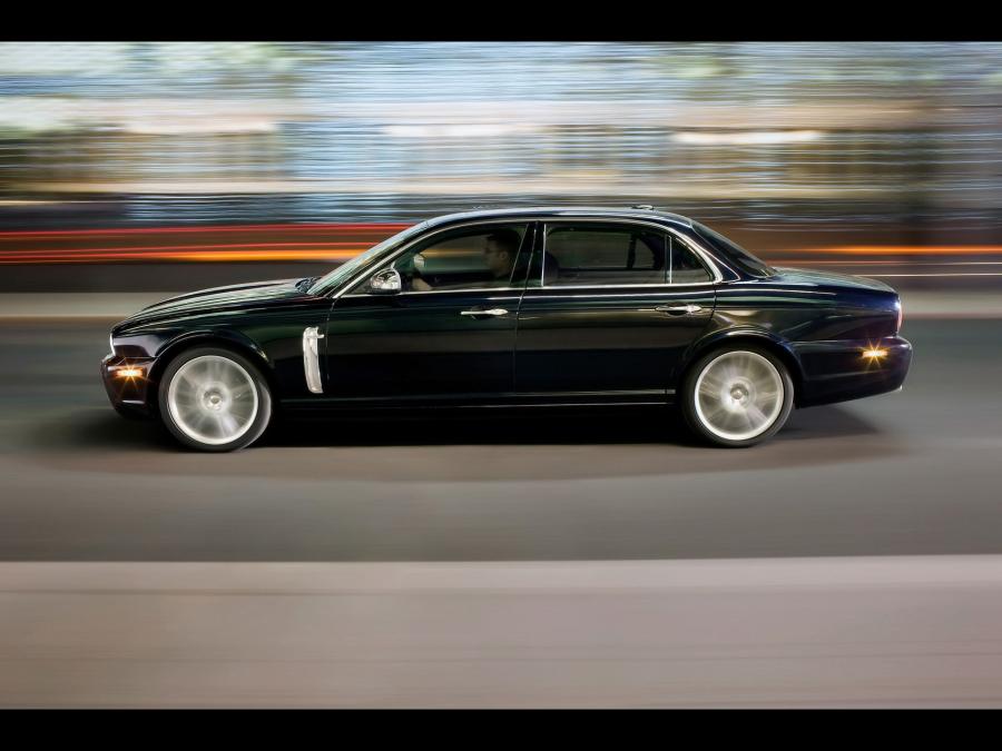  Jaguar XJ Portfolio 2009 года  (фото 22 из 29)